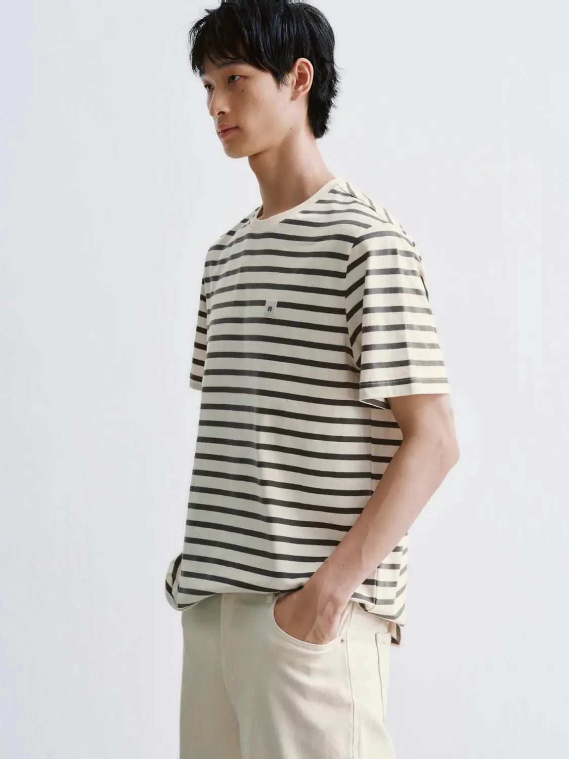 6301-cotton-striped-embroidered-contrast-t-shirt-2.webp Cotton Striped Embroidered Contrast T Shirt