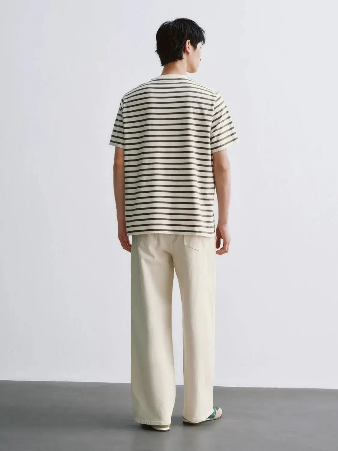 6301-cotton-striped-embroidered-contrast-t-shirt-6.webp Cotton Striped Embroidered Contrast T Shirt