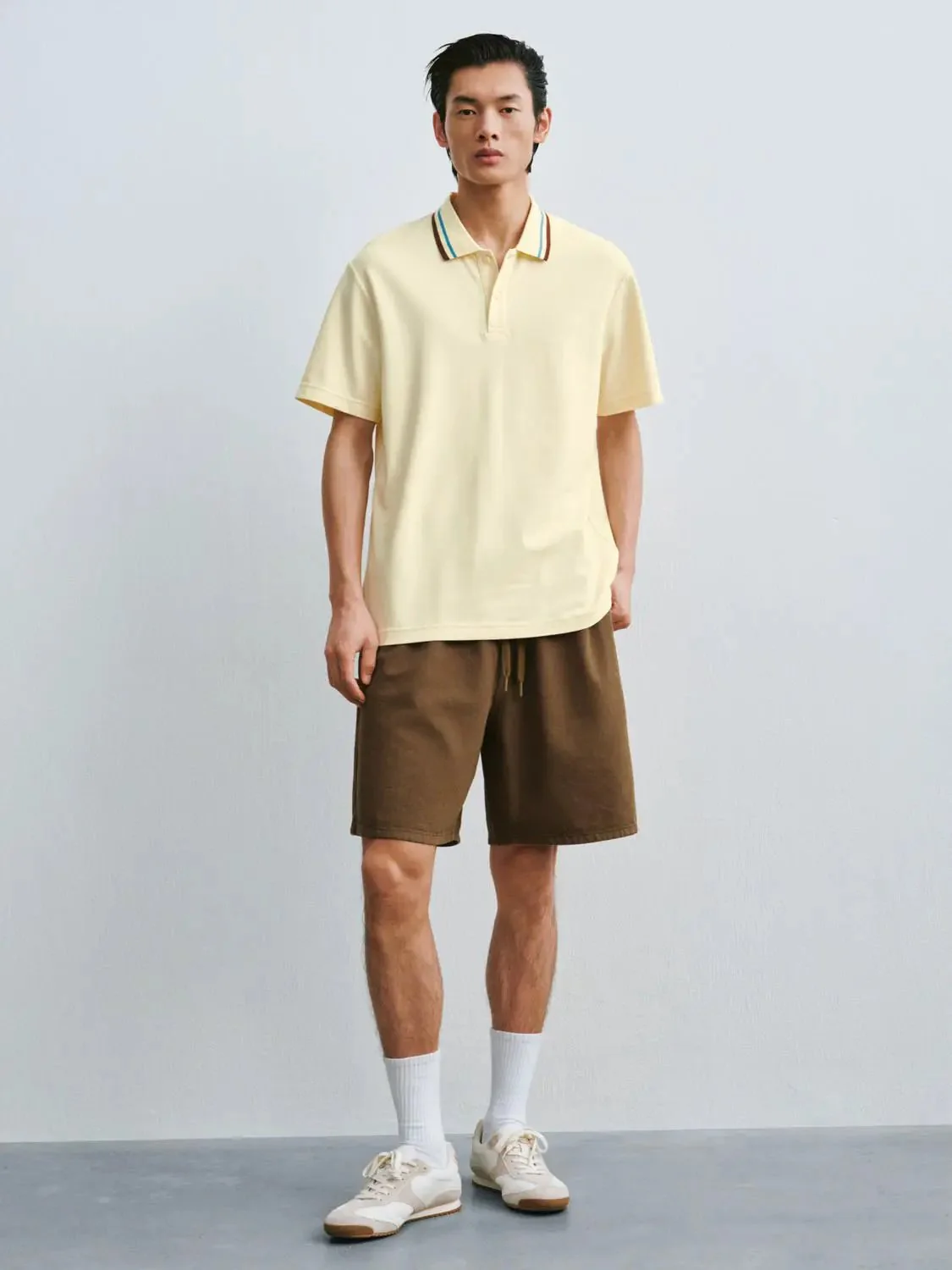 6306-cotton-polyester-blend-with-striped-collar-design-polo-4.webp Cotton Polyester Blend With Striped Collar Design Polo