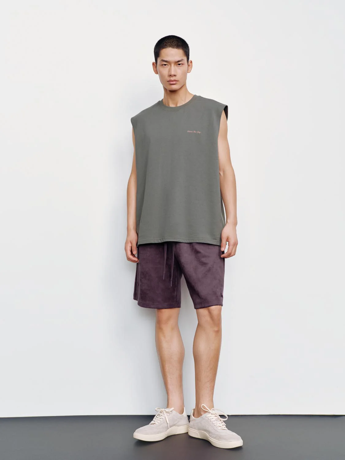6322-cotton-sleeveless-minimal-text-print-tank-tops-5.webp Cotton Sleeveless Minimal Text Print Tank Tops