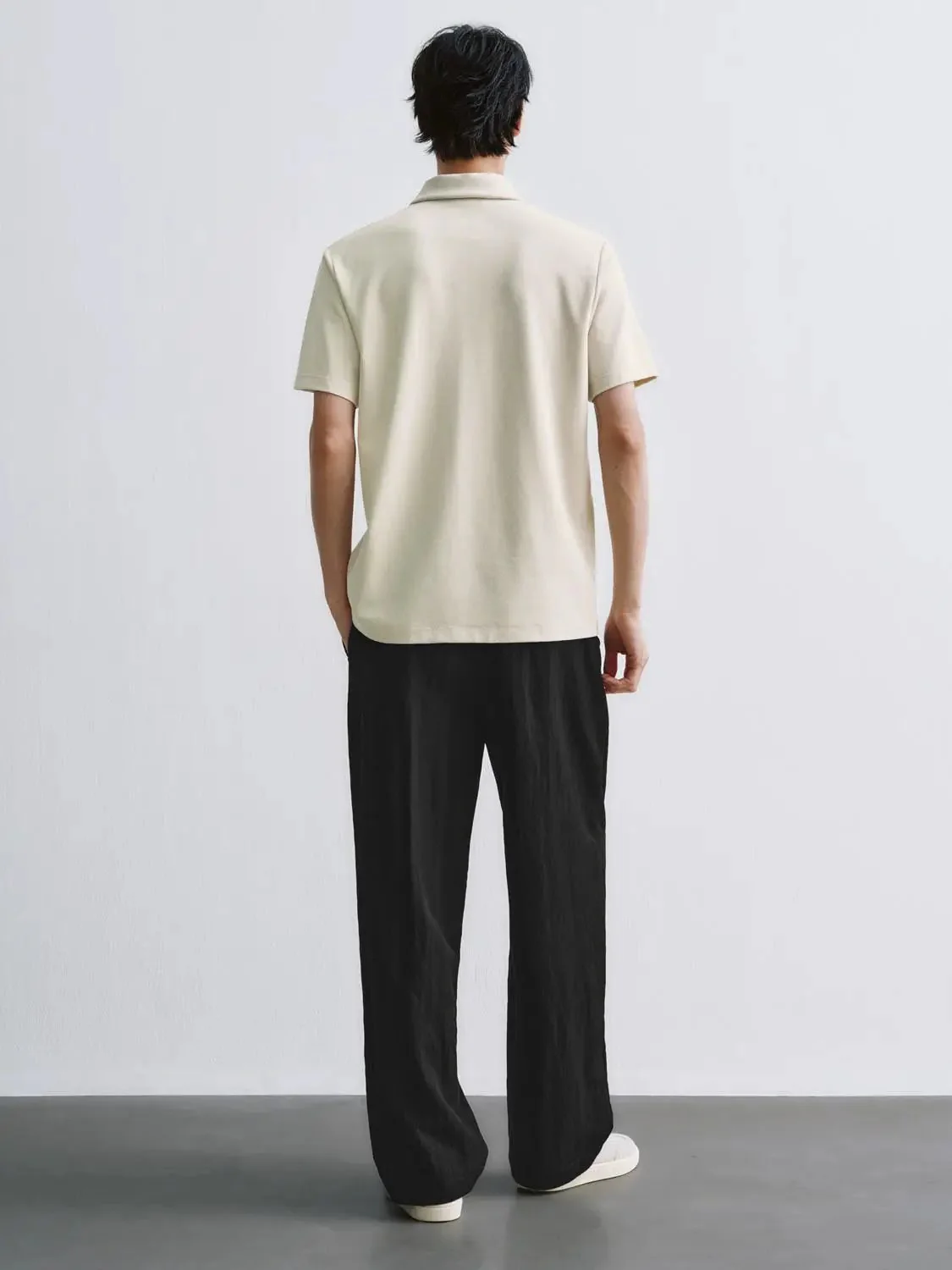 6343-black-short-sleeve-polo-shirt-22.webp Black Short Sleeve Polo Shirt