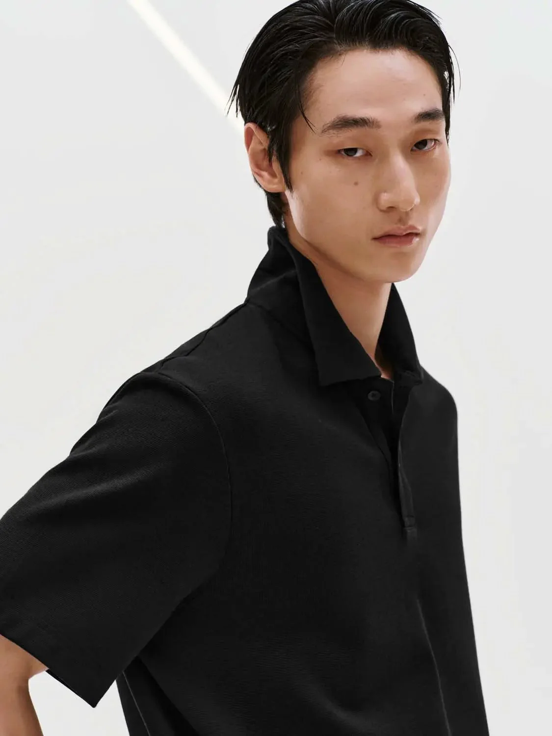 6343-black-short-sleeve-polo-shirt-3.webp Black Short Sleeve Polo Shirt