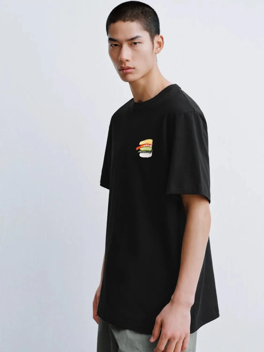 6419-everyday-durable-cotton-burger-patch-t-shirt-10.webp Everyday Durable Cotton Burger Patch T Shirt