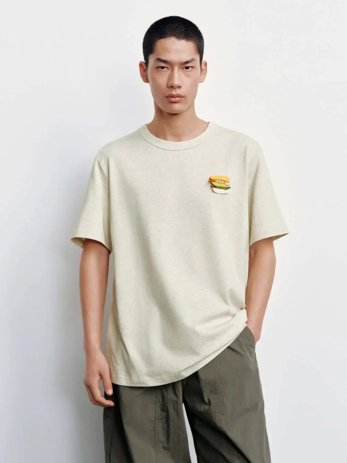 6419-everyday-durable-cotton-burger-patch-t-shirt-27.webp Everyday Durable Cotton Burger Patch T Shirt