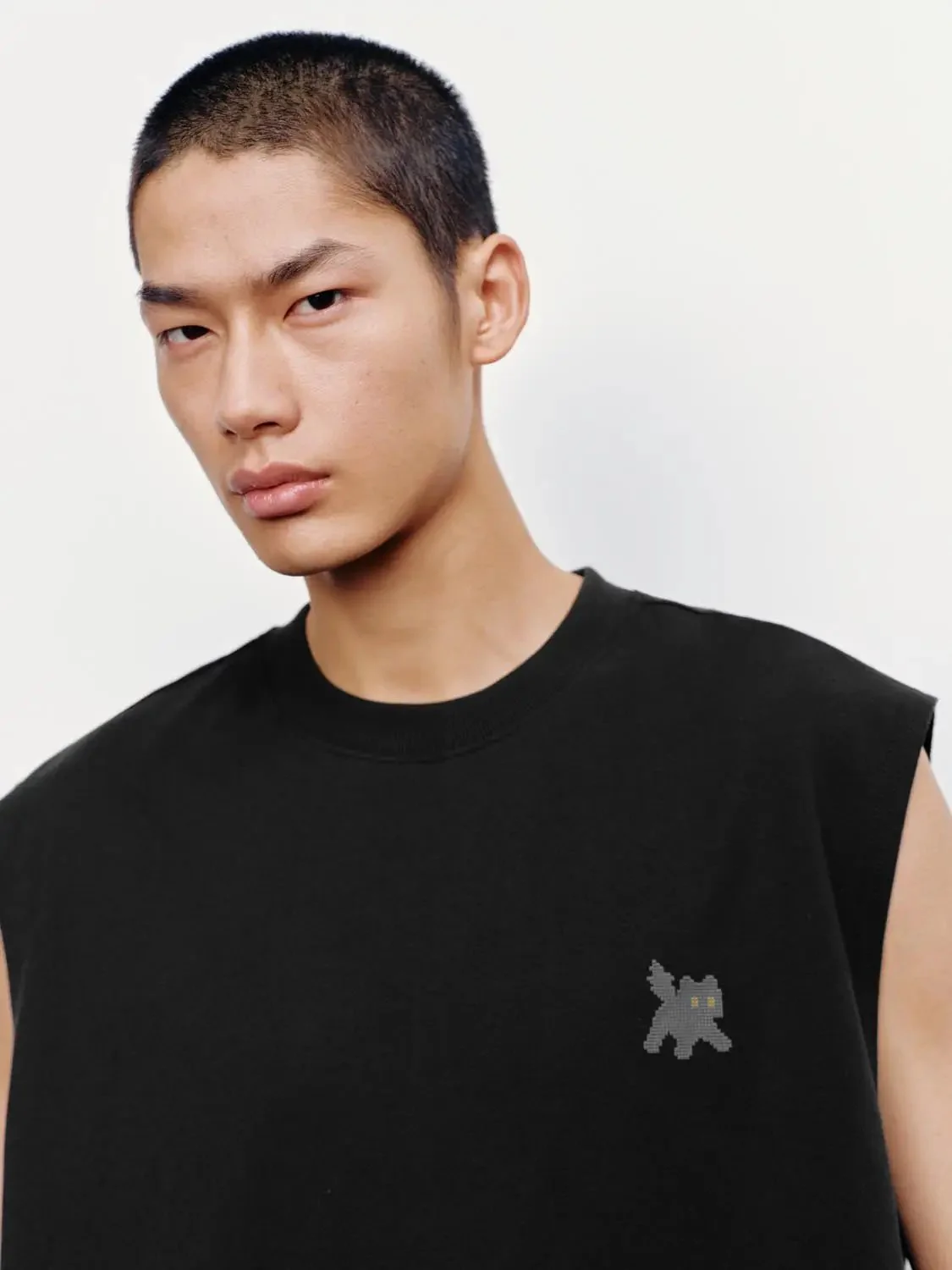 Cotton Black Sleeveless Design With Minimal Logo Tank Tops