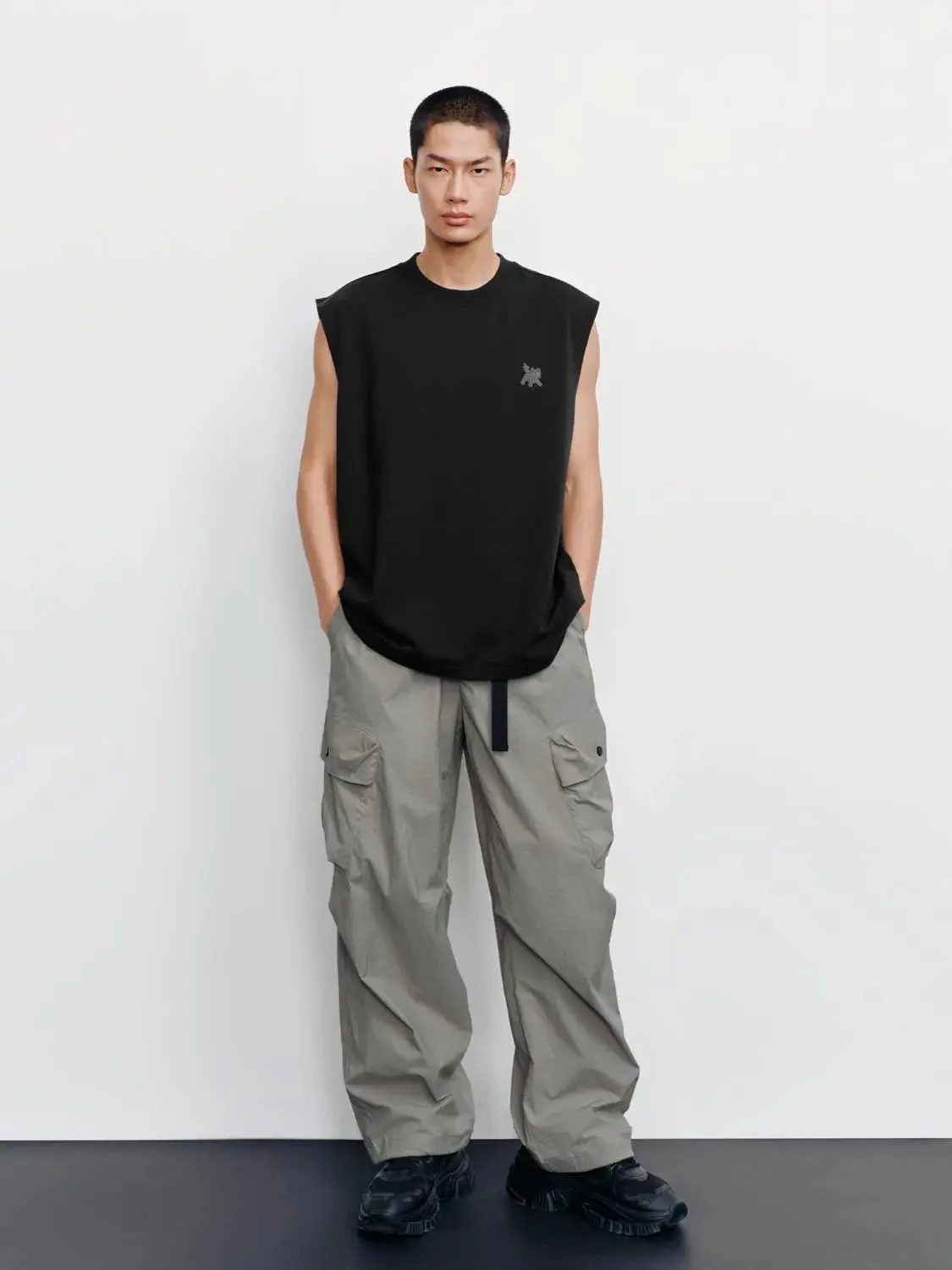 Cotton Black Sleeveless Design With Minimal Logo Tank Tops