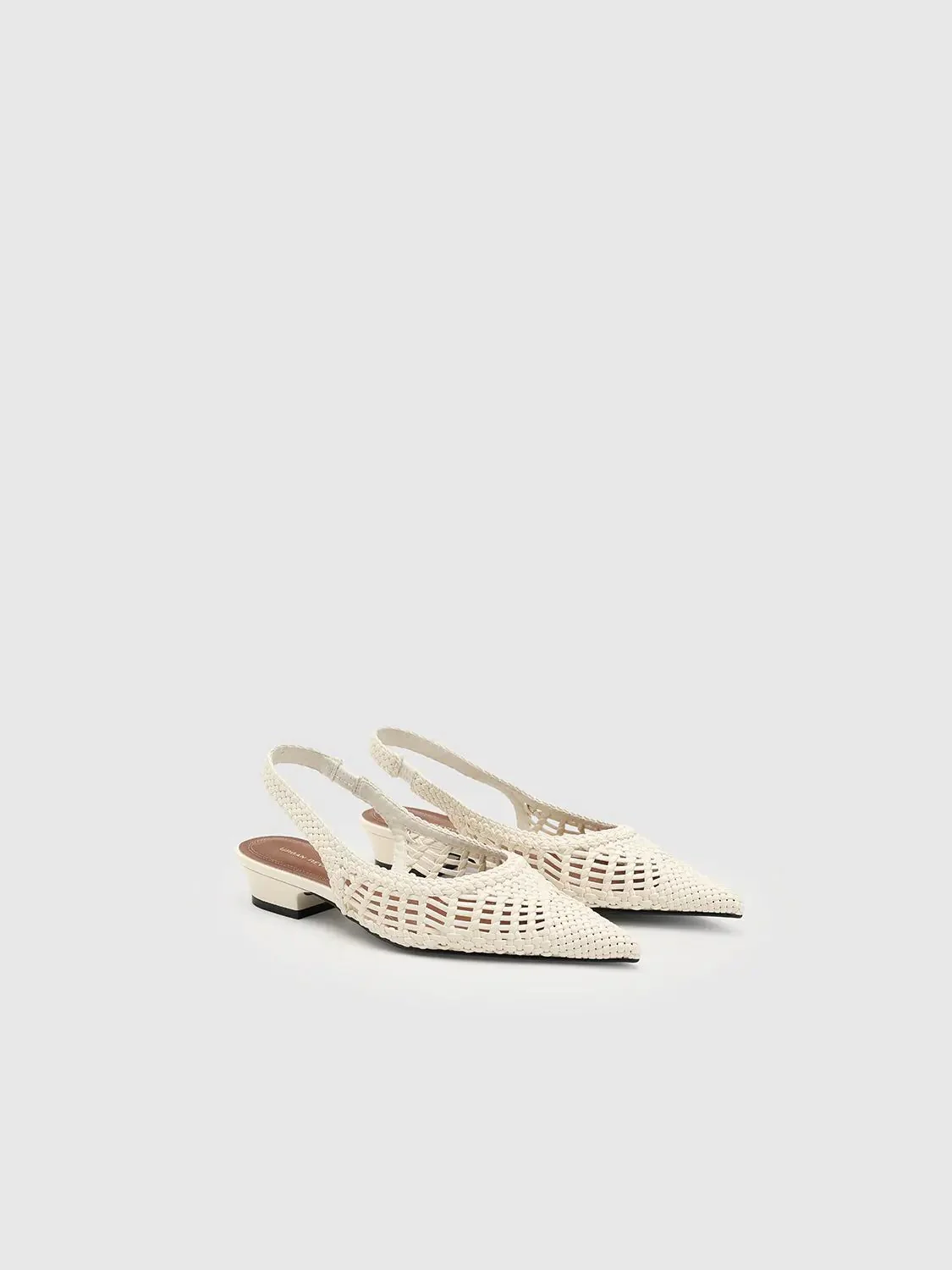 648-point-toe-heeled-slingbacks-7.webp Point-Toe Heeled Slingbacks
