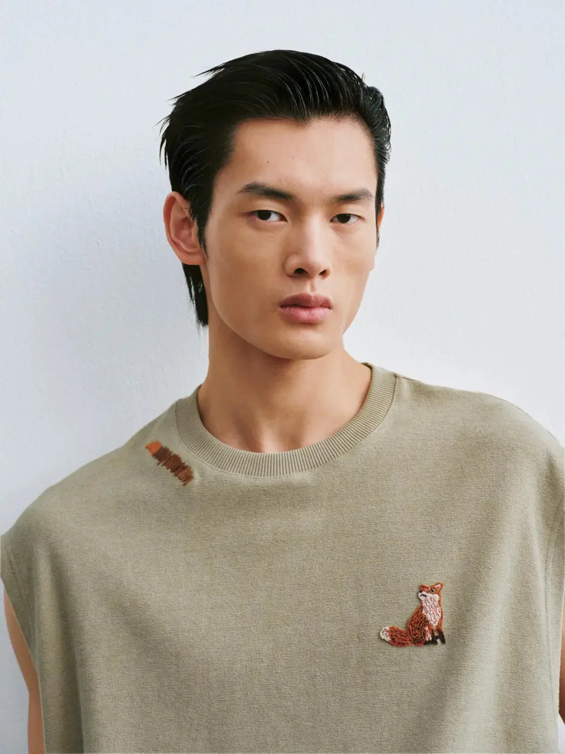 Embroidered Fox Cotton Blend Sleeveless T-Shirts