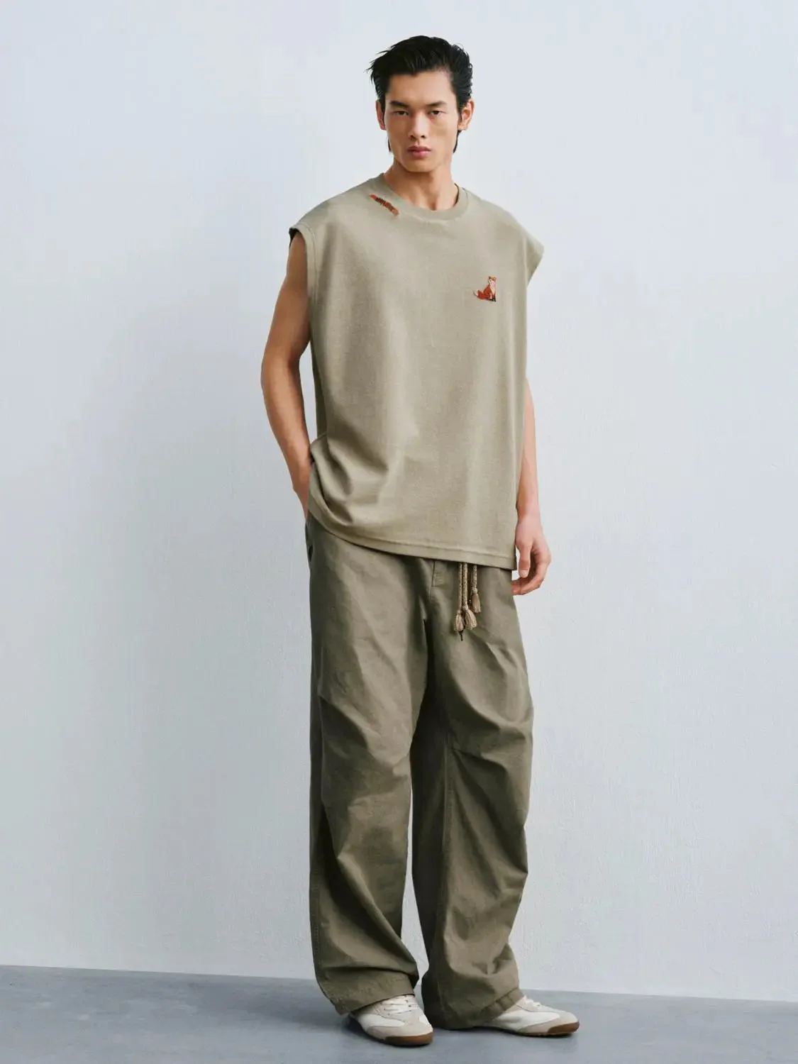 Embroidered Fox Cotton Blend Sleeveless T-Shirts