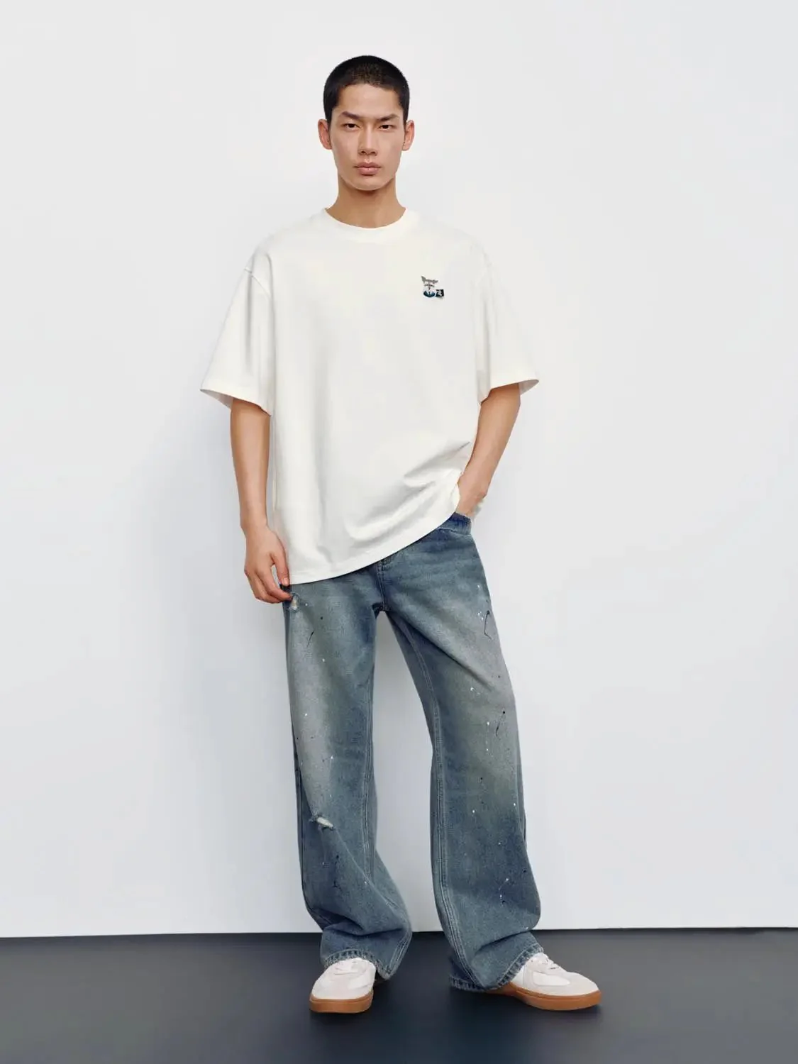 6619-oversized-crew-neck-t-shirts-4.webp Oversized Crew Neck T-Shirts