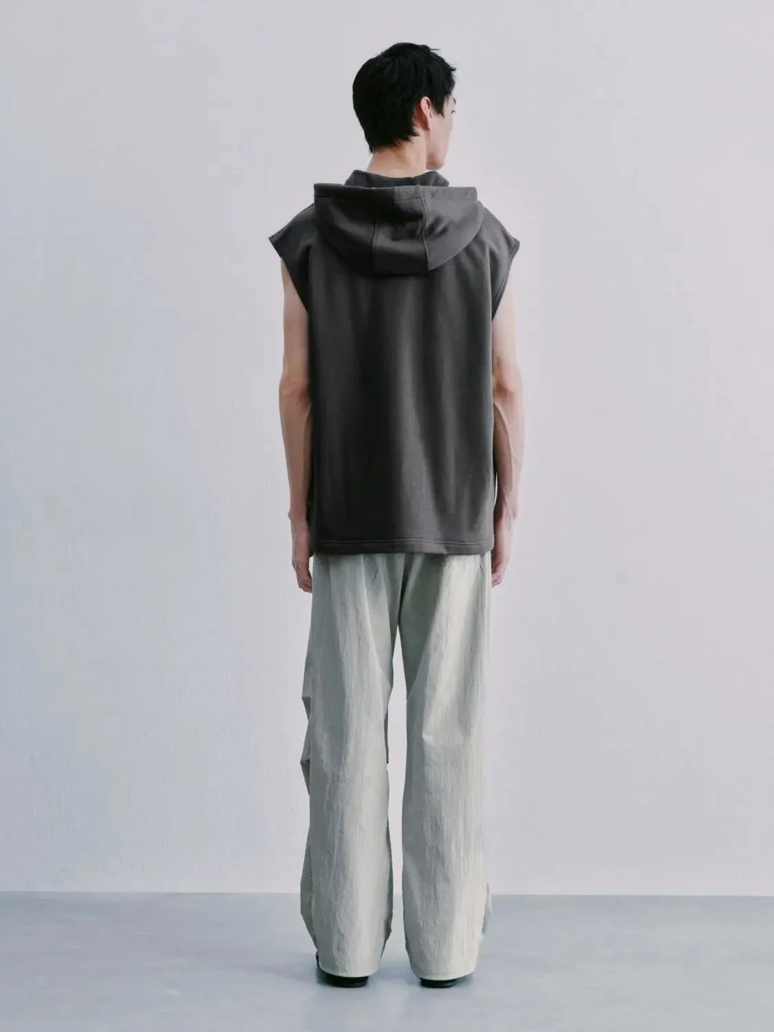 6631-sleeveless-hoodie-tank-tops-14.webp Sleeveless Hoodie Tank Tops