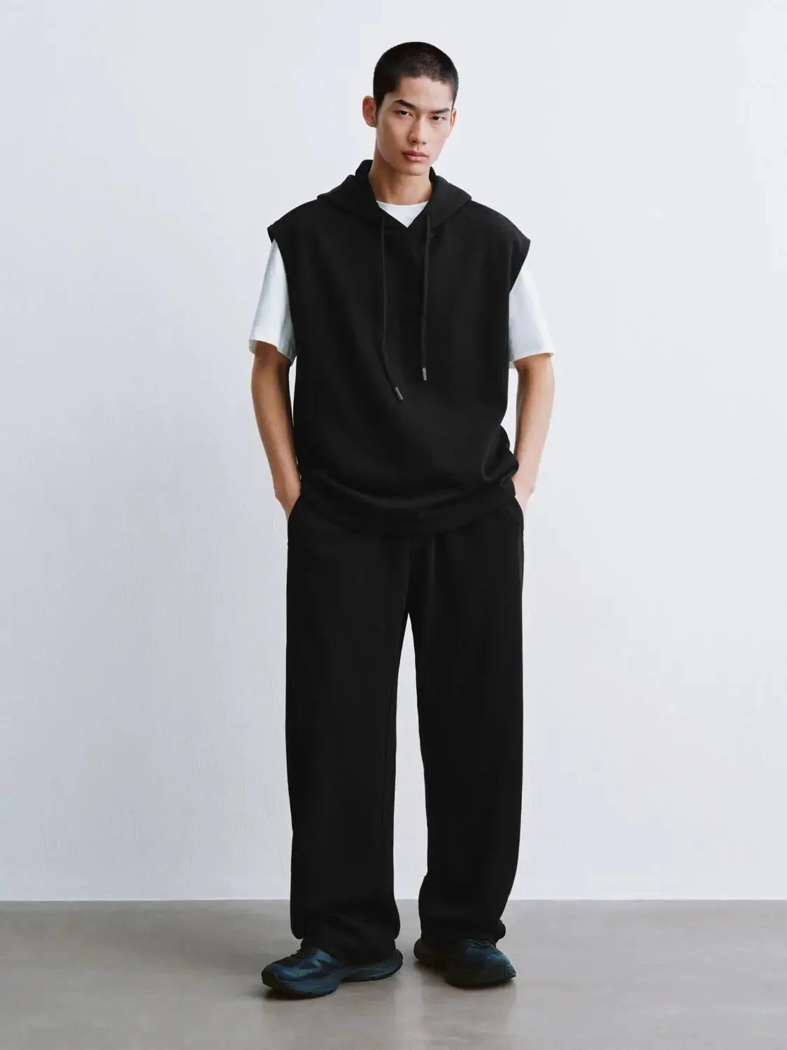 6631-sleeveless-hoodie-tank-tops-4.webp Sleeveless Hoodie Tank Tops