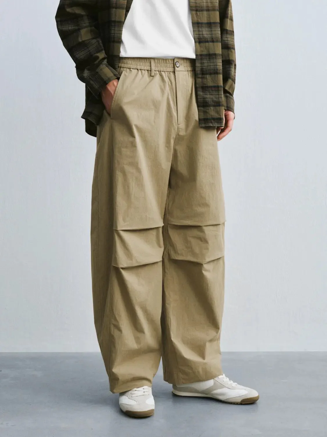 Cotton Elastane Cargo Pockets Relaxed Fit Barrel Leg Pants