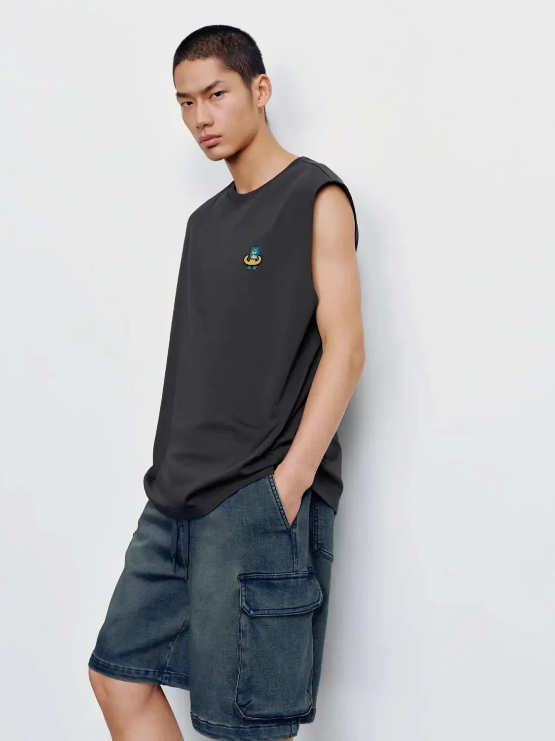 Cat Embroidered Graphic Tank Tops