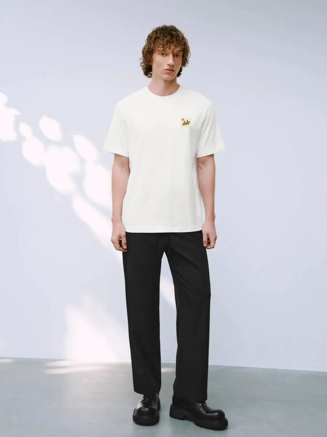 6727-embroidered-patch-cactus-emblem-t-shirts-4.webp Embroidered Patch Cactus Emblem T-Shirts