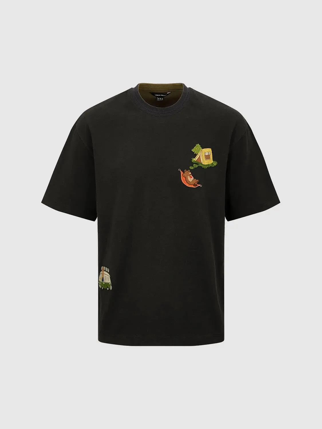 6777-organic-cotton-embroidered-patch-chest-t-shirts-7.webp Organic Cotton Embroidered Patch Chest T-Shirts