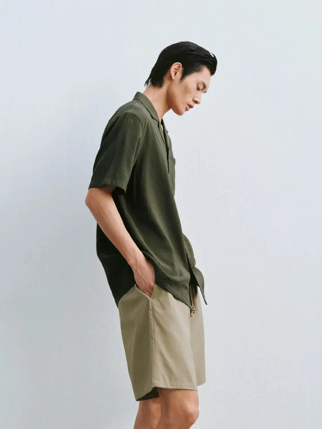 6789-olive-linen-button-front-short-sleeve-shirts-2.webp Olive Linen Button Front Short Sleeve Shirts