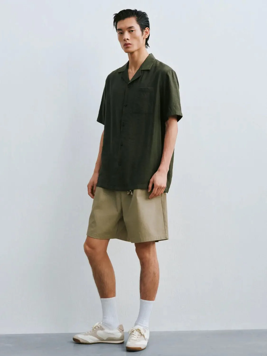 6789-olive-linen-button-front-short-sleeve-shirts-5.webp Olive Linen Button Front Short Sleeve Shirts
