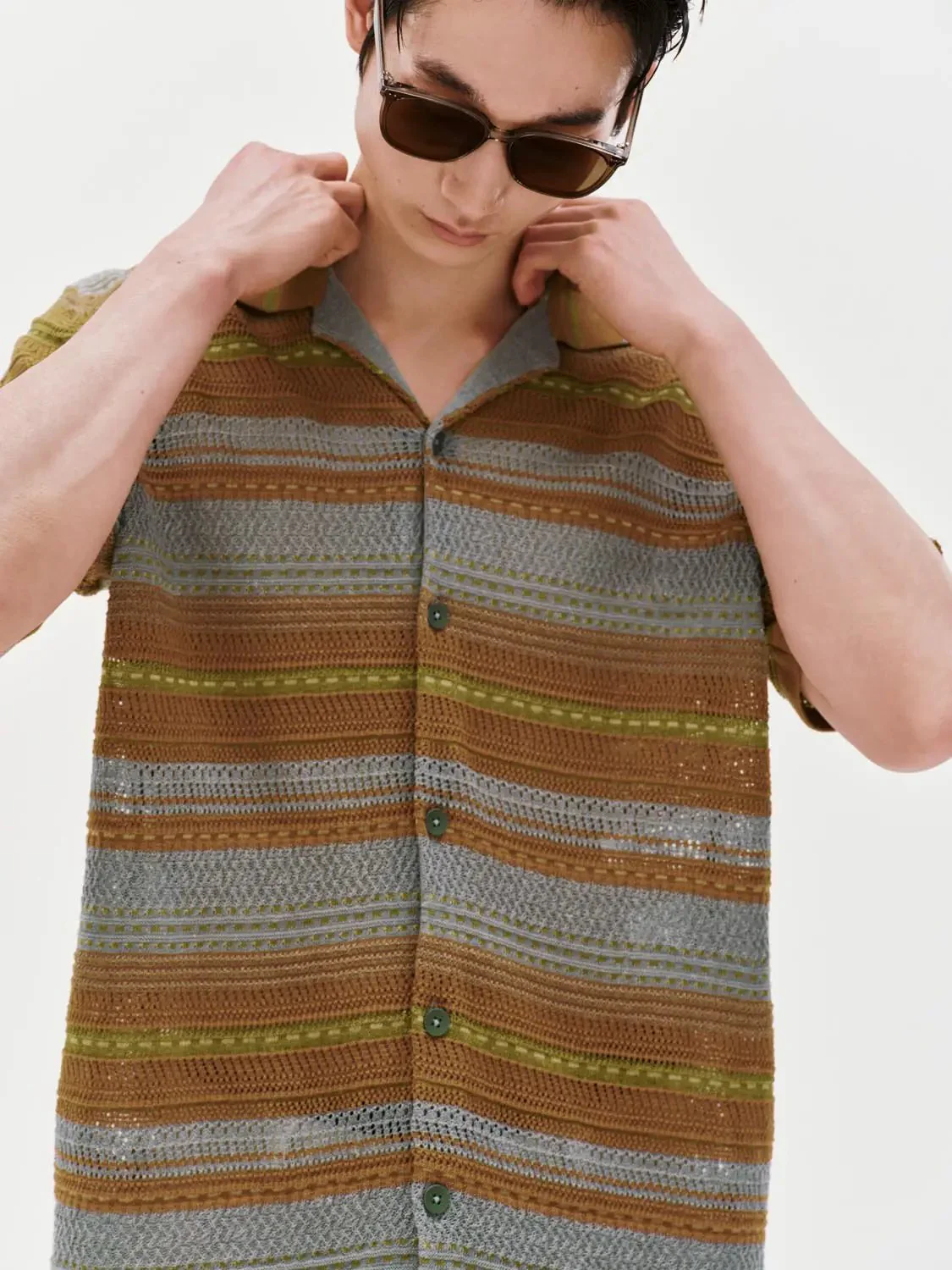 6859-contrast-striped-short-sleeve-knitted-cardigans-lightweight-casual-3.webp Contrast Striped Short Sleeve Knitted Cardigans Lightweight Casual