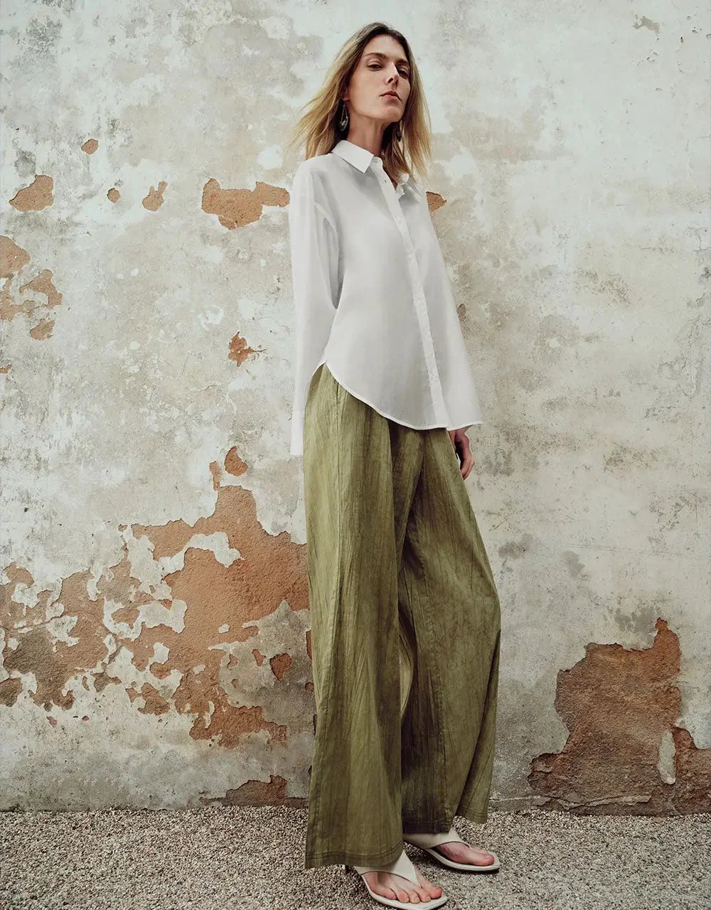 687-lyocell-button-up-with-straight-silhouette-shirt-15.webp Lyocell Button Up With Straight Silhouette Shirt