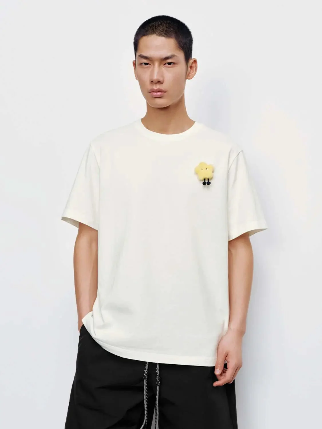 6933-embellished-plush-bear-patch-cotton-crew-neck-t-shirt-17.webp Embellished Plush Bear Patch Cotton Crew Neck T Shirt