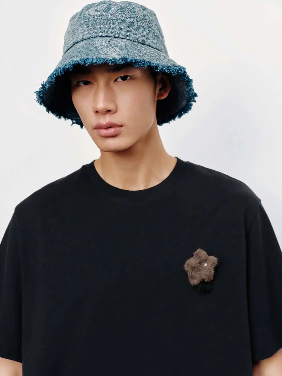 6933-embellished-plush-bear-patch-cotton-crew-neck-t-shirt-3.webp Embellished Plush Bear Patch Cotton Crew Neck T Shirt