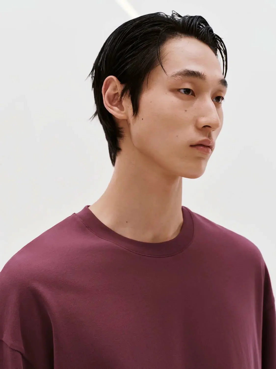 6954-premium-soft-cotton-classic-fit-crew-neck-t-shirt-27.webp Premium Soft Cotton Classic Fit Crew Neck T Shirt