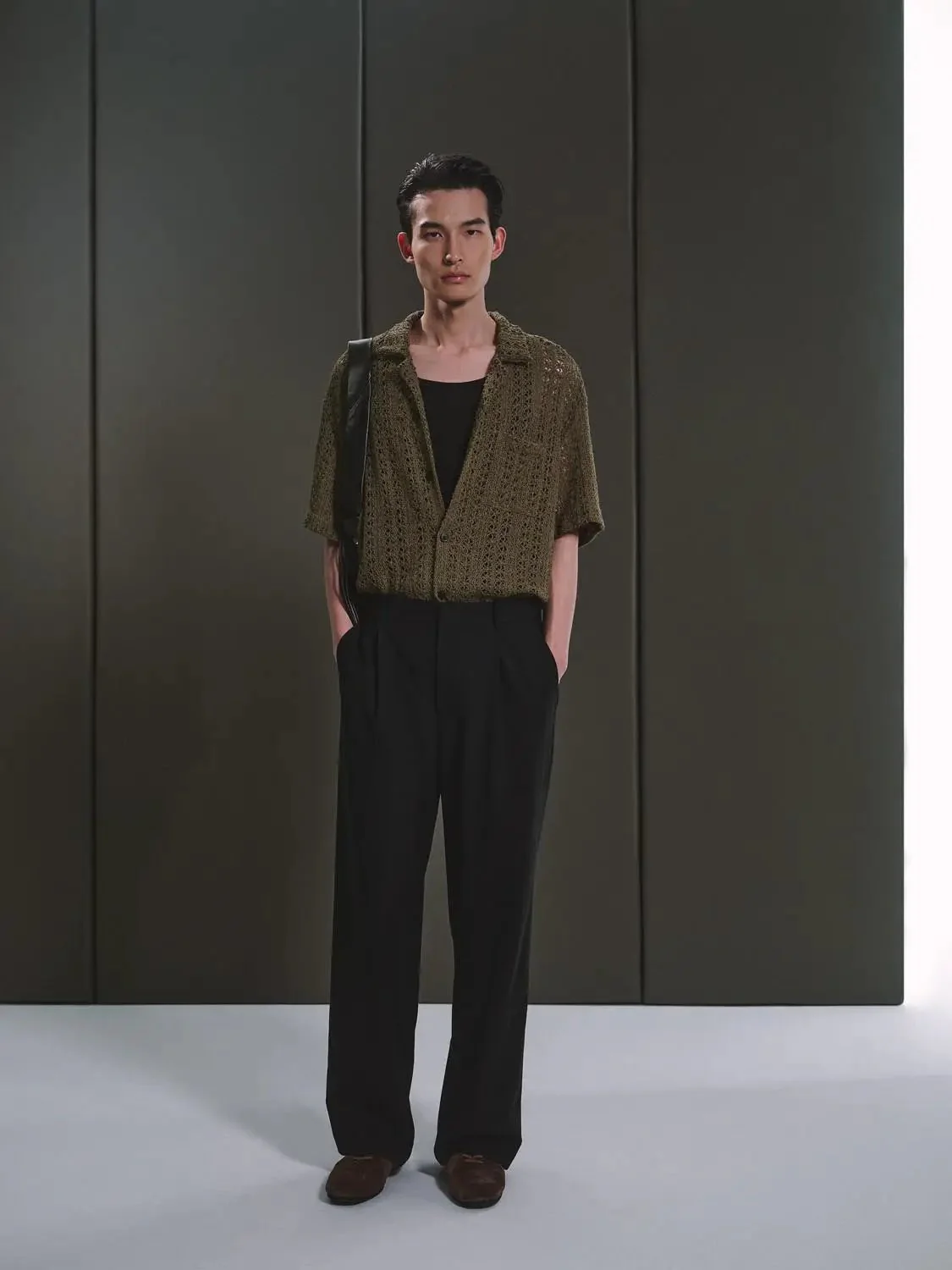 7004-short-sleeve-collared-open-knitted-shirts-3.webp Short Sleeve Collared Open Knitted Shirts