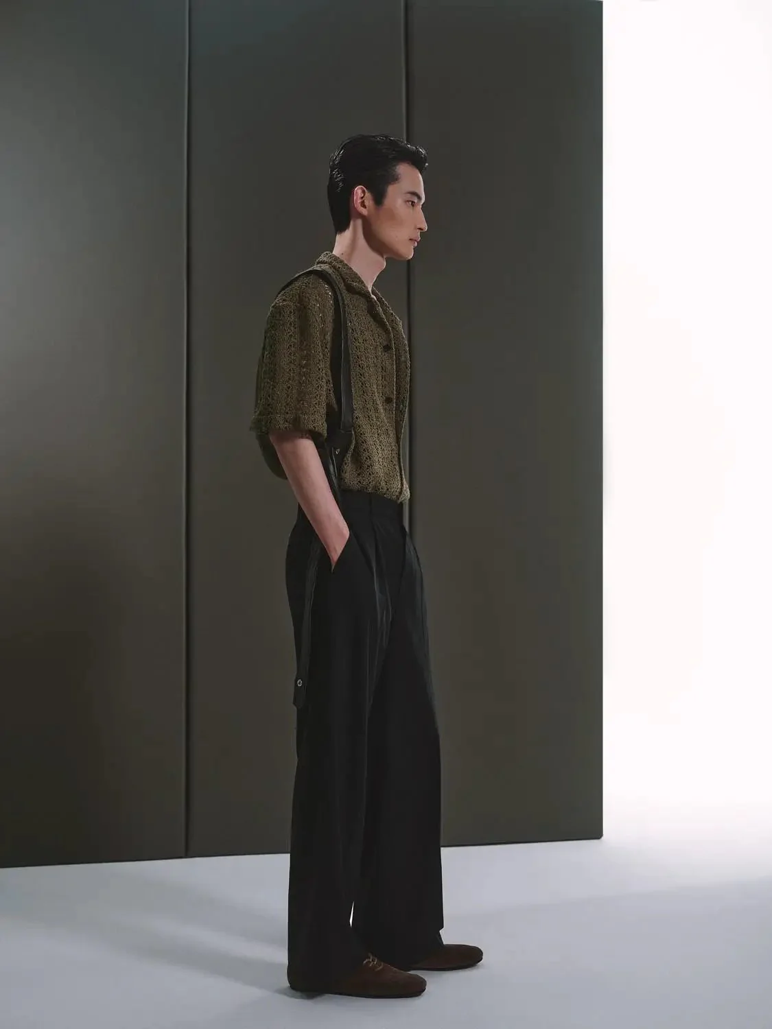 7004-short-sleeve-collared-open-knitted-shirts-5.webp Short Sleeve Collared Open Knitted Shirts