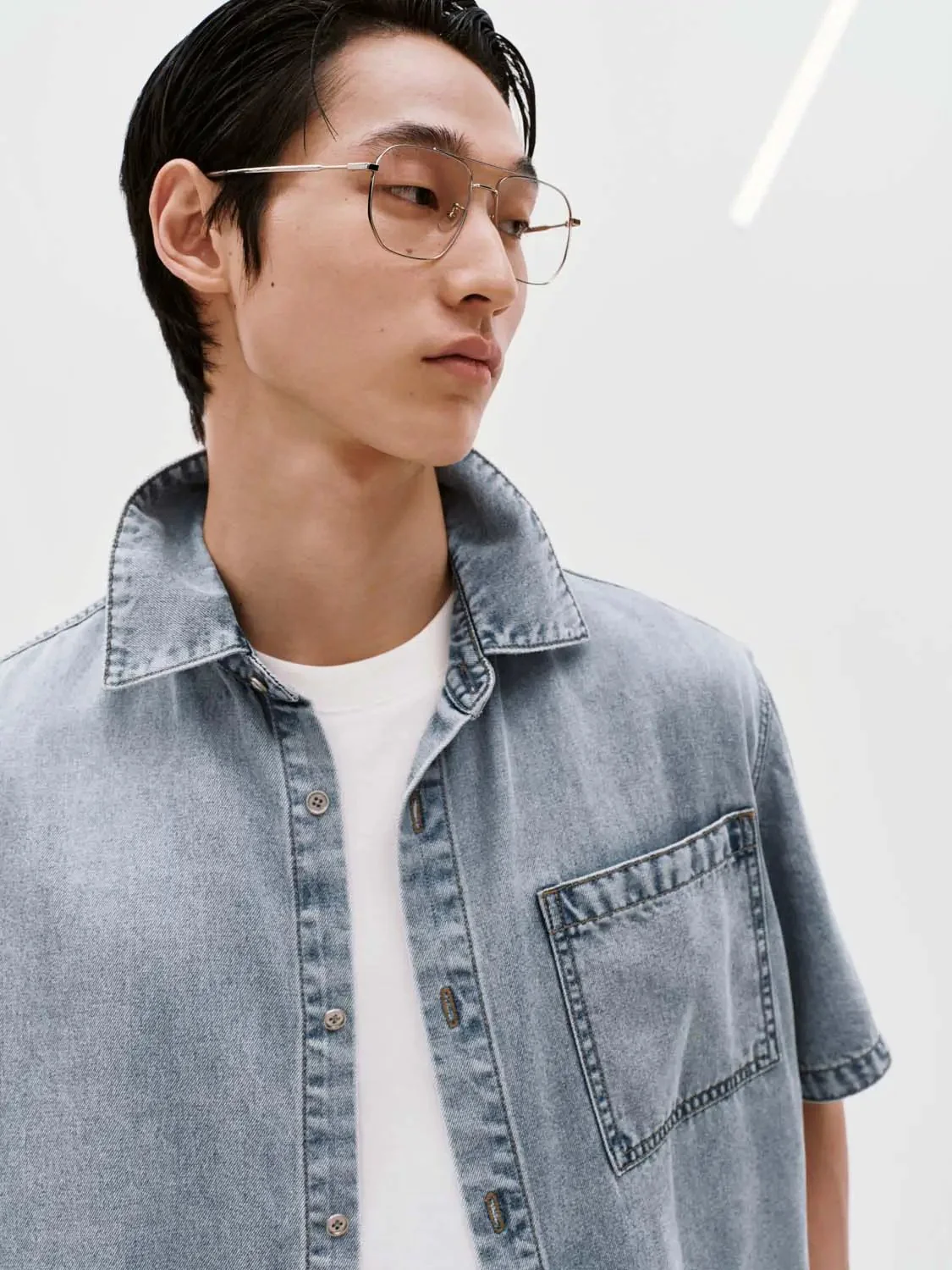 7023-patch-pocket-short-sleeve-denim-shirts-3.webp Patch Pocket Short Sleeve Denim Shirts