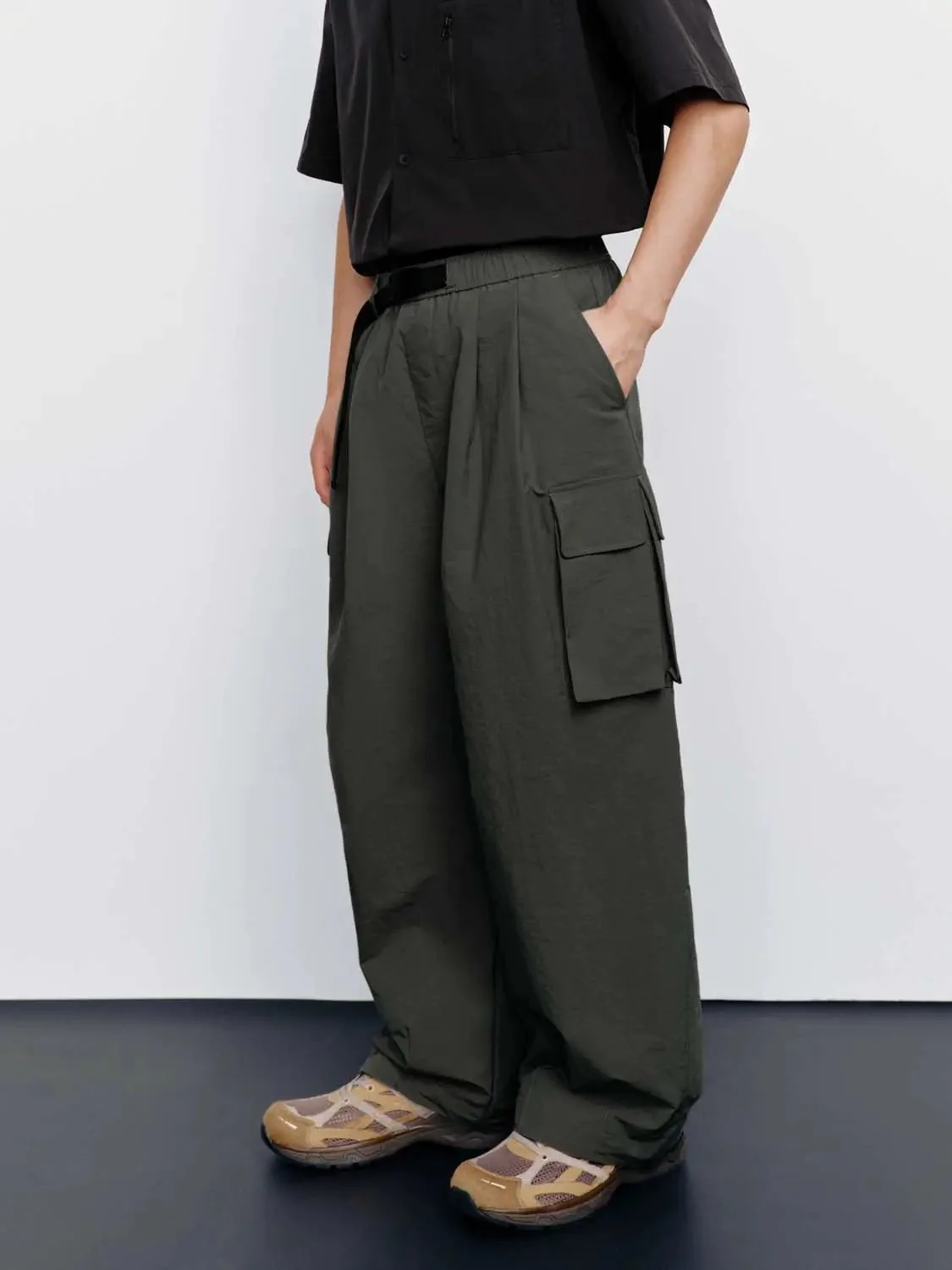 7028-flap-pocket-buckled-barrel-leg-pants-3.webp Flap Pocket Buckled Barrel Leg Pants