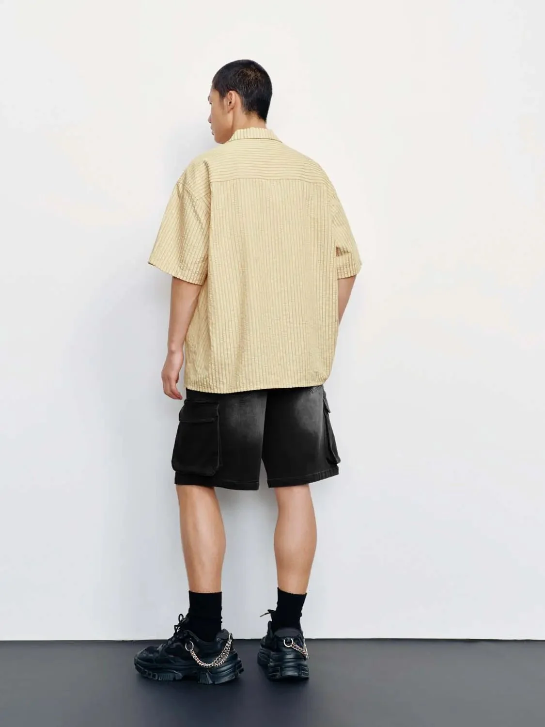 7040-drawstring-pull-on-flap-pocket-denim-shorts-6.webp Drawstring Pull On Flap Pocket Denim Shorts