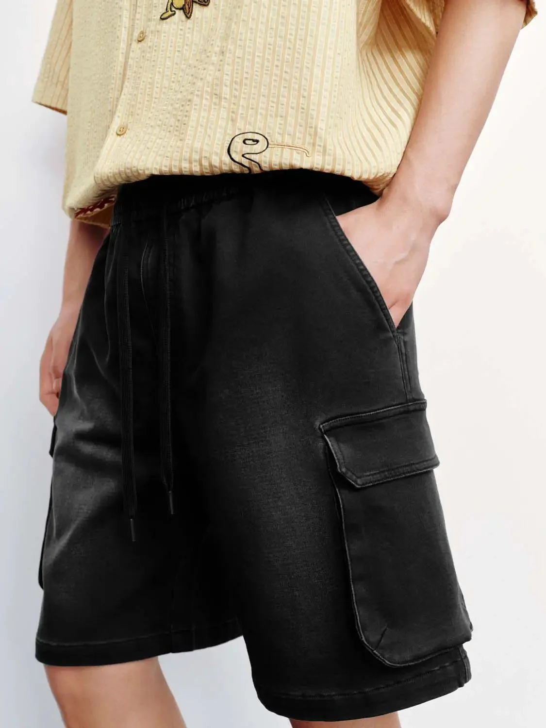 7040-drawstring-pull-on-flap-pocket-denim-shorts-7.webp Drawstring Pull On Flap Pocket Denim Shorts