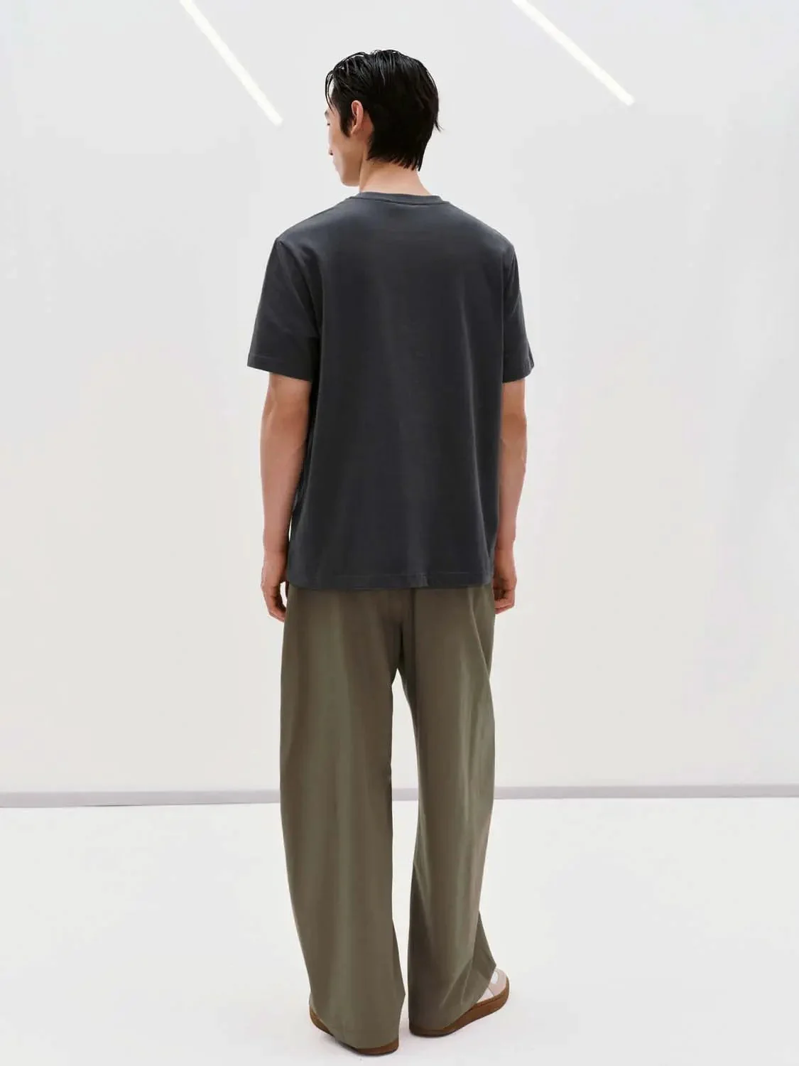 Pleat Detail Barrel Leg Pants