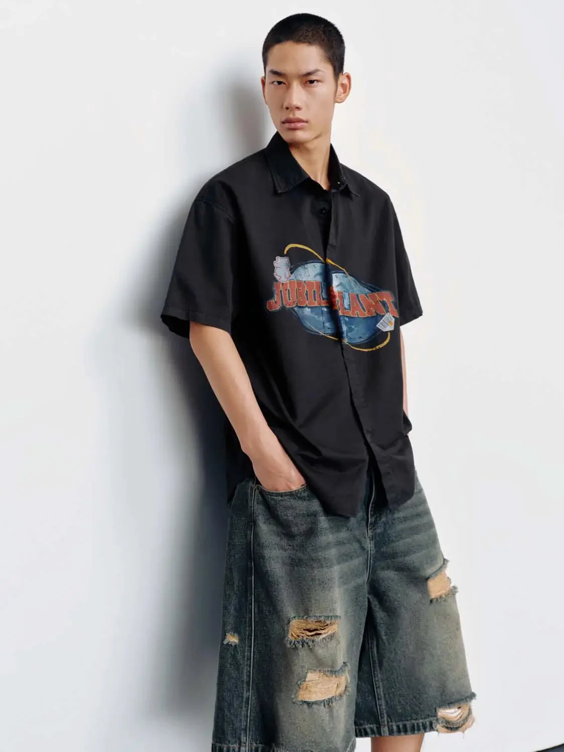 7071-printed-short-sleeve-shirts-2.webp Printed Short Sleeve Shirts