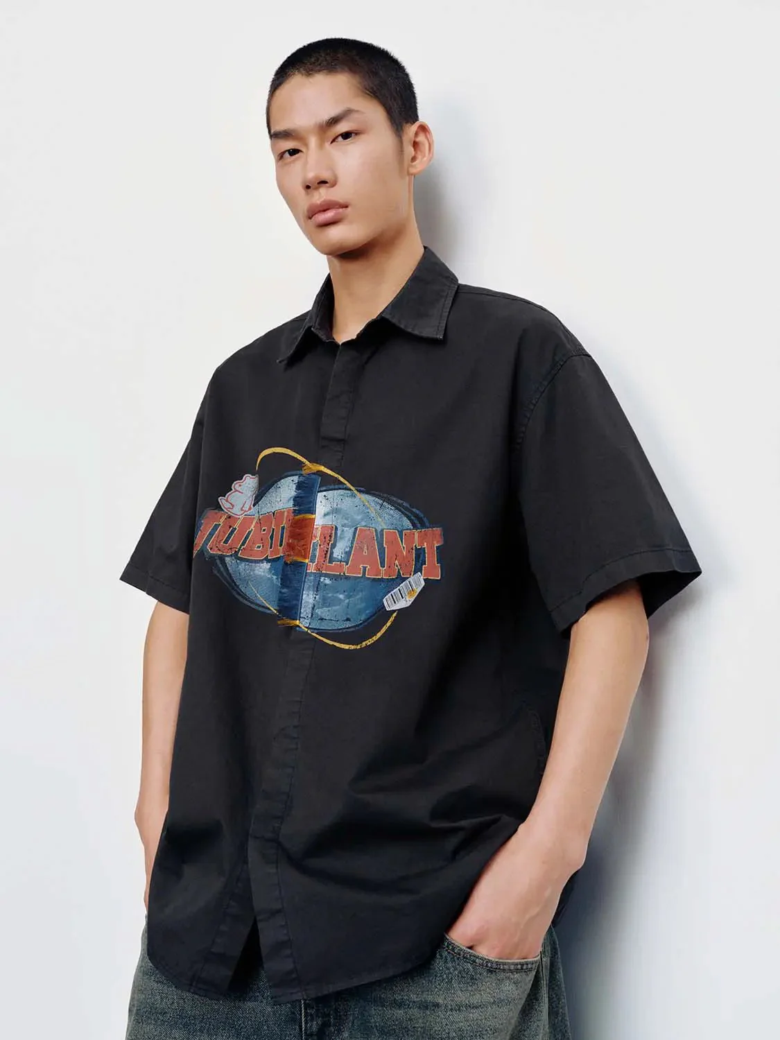 7071-printed-short-sleeve-shirts-6.webp Printed Short Sleeve Shirts