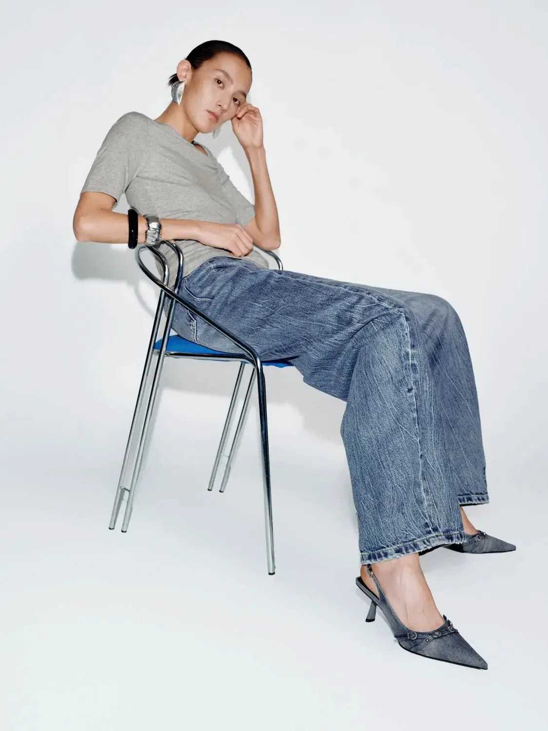 708-asymmetric-neck-ruched-viscose-cotton-t-shirt-10.webp Asymmetric Neck Ruched Viscose Cotton T Shirt