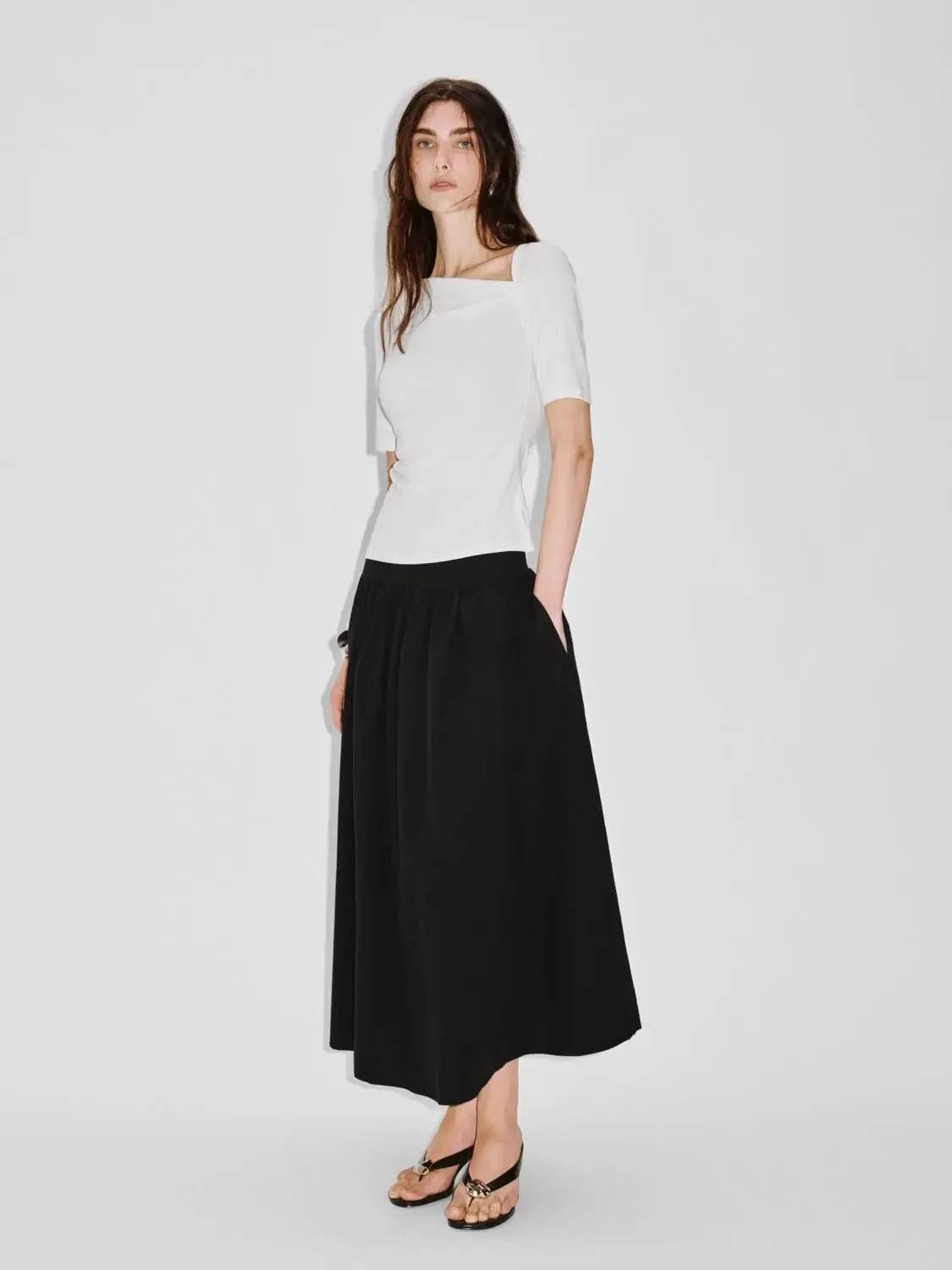 708-asymmetric-neck-ruched-viscose-cotton-t-shirt-20.webp Asymmetric Neck Ruched Viscose Cotton T Shirt