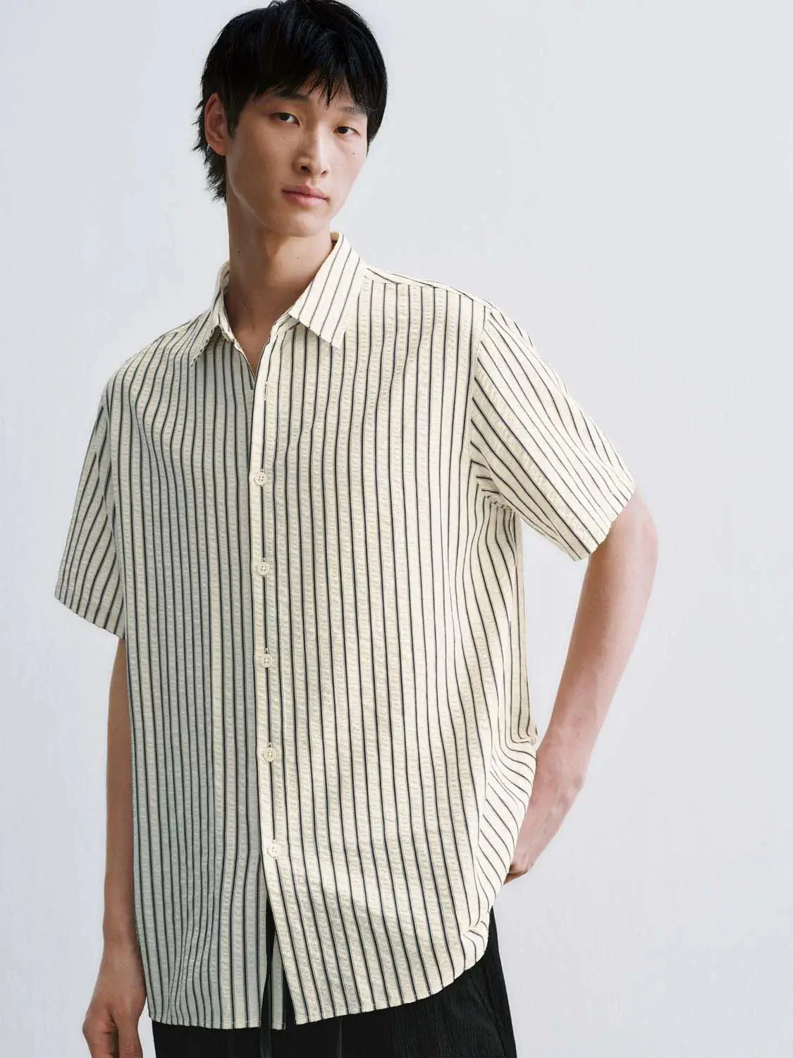 Contrast Striped Short Sleeve Shirts