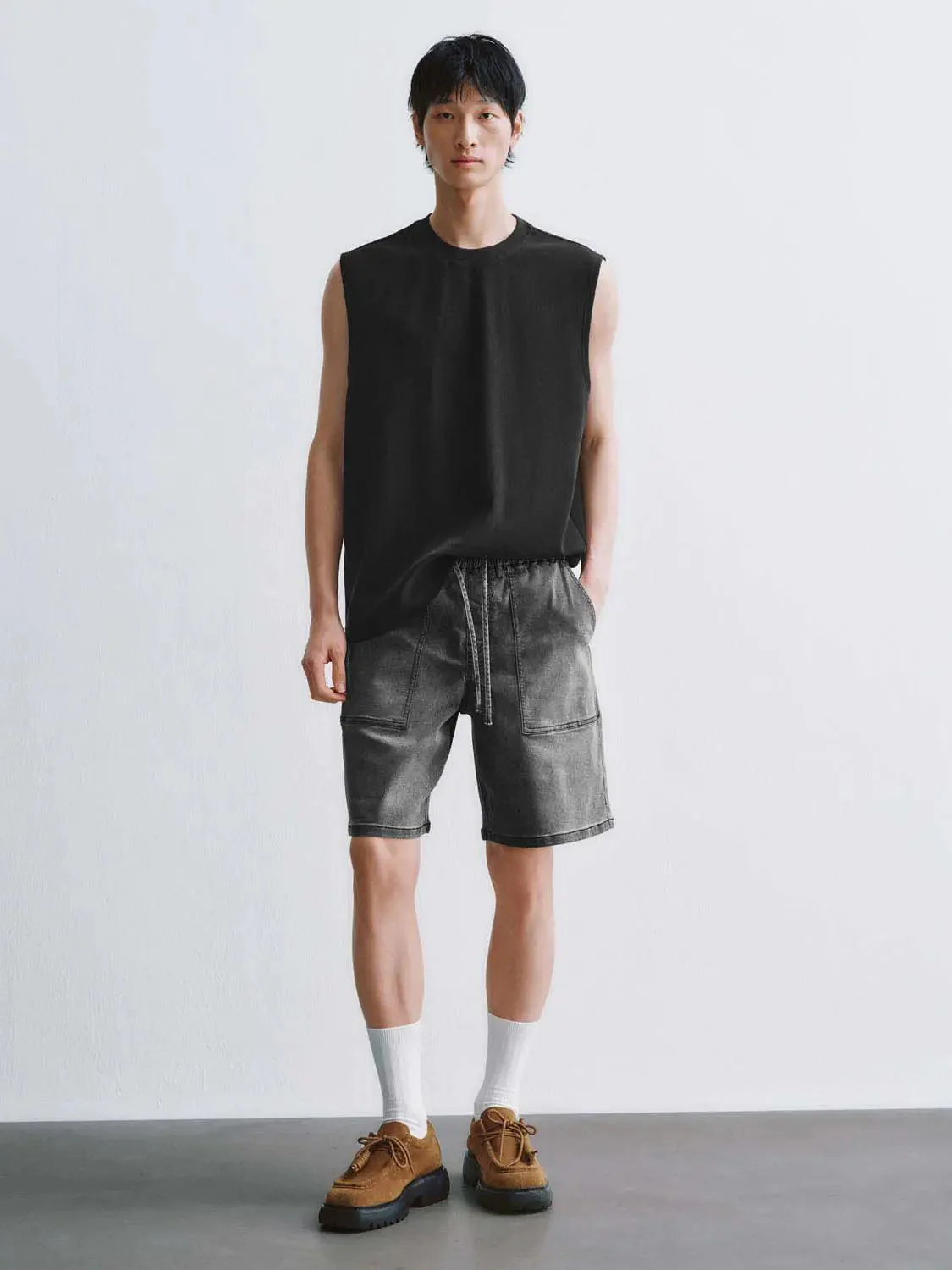 7093-cotton-blend-rib-knit-crew-neck-tank-top-4.webp Cotton Blend Rib Knit Crew Neck Tank Top