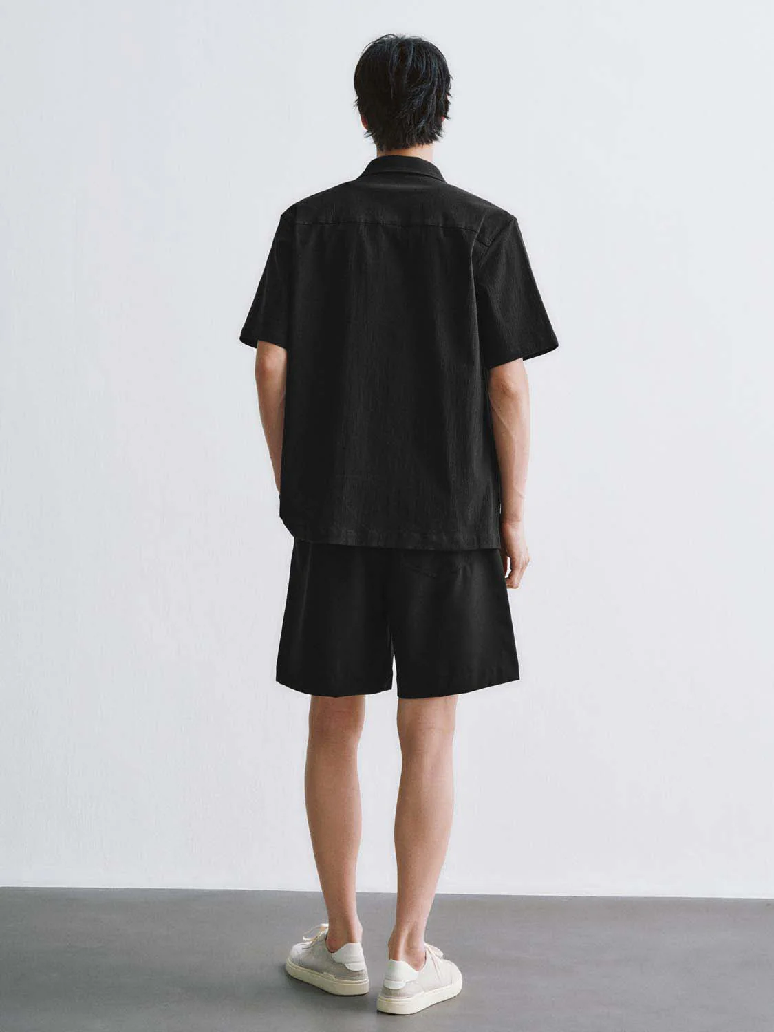 7109-short-sleeve-shirts-14.webp Short Sleeve Shirts