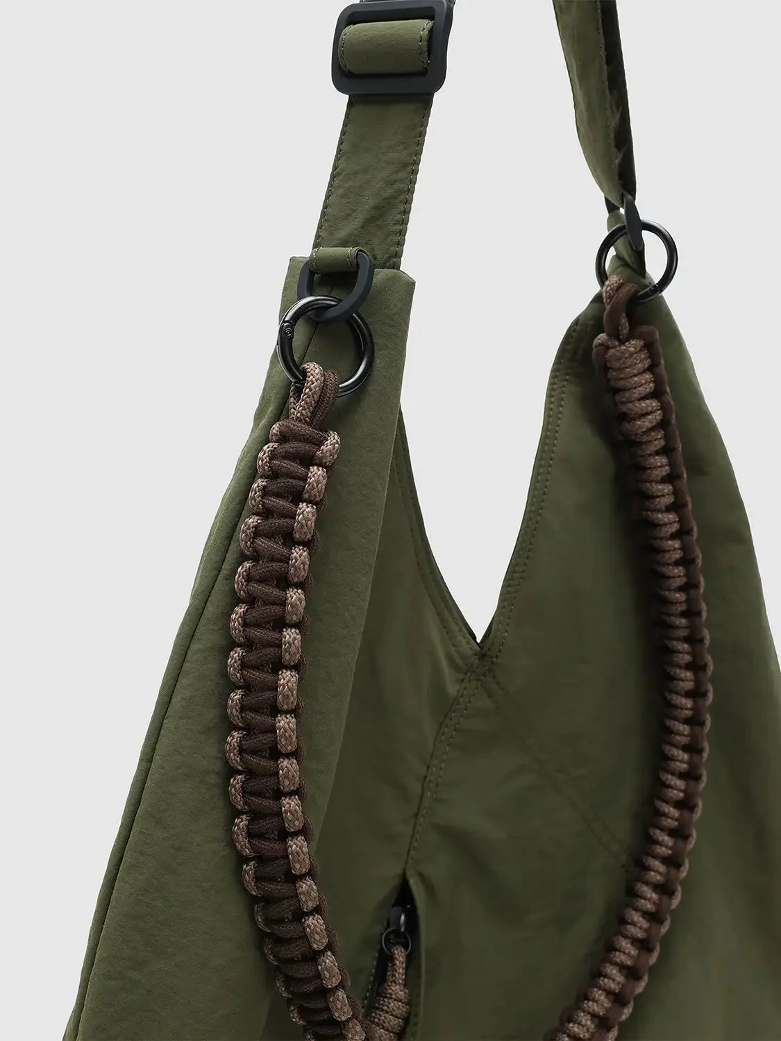 7120-oversize-shoulder-bags-4.webp Oversize Shoulder Bags