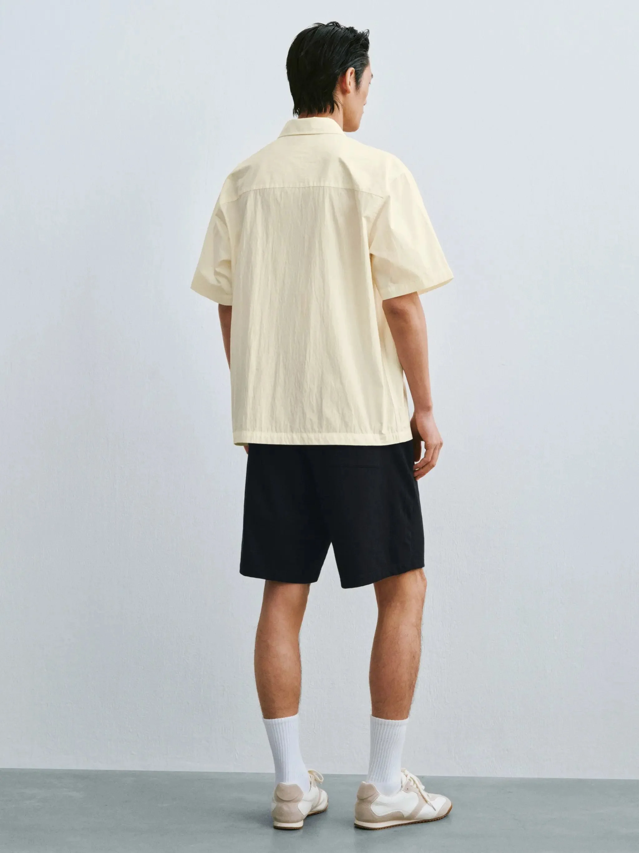 7139-short-sleeve-shirts-30.webp Short Sleeve Shirts