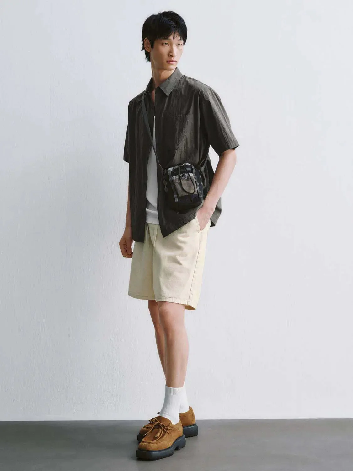 7139-short-sleeve-shirts-4.webp Short Sleeve Shirts