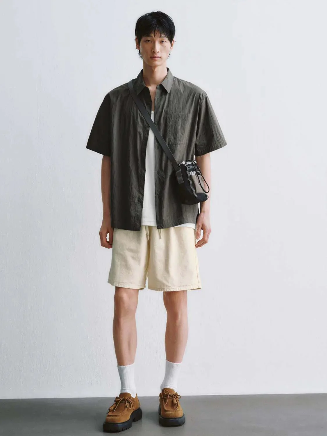 7139-short-sleeve-shirts-5.webp Short Sleeve Shirts