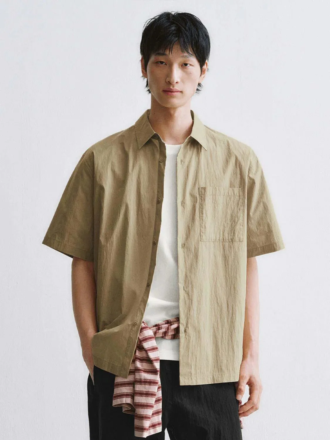 7139-short-sleeve-shirts-9.webp Short Sleeve Shirts