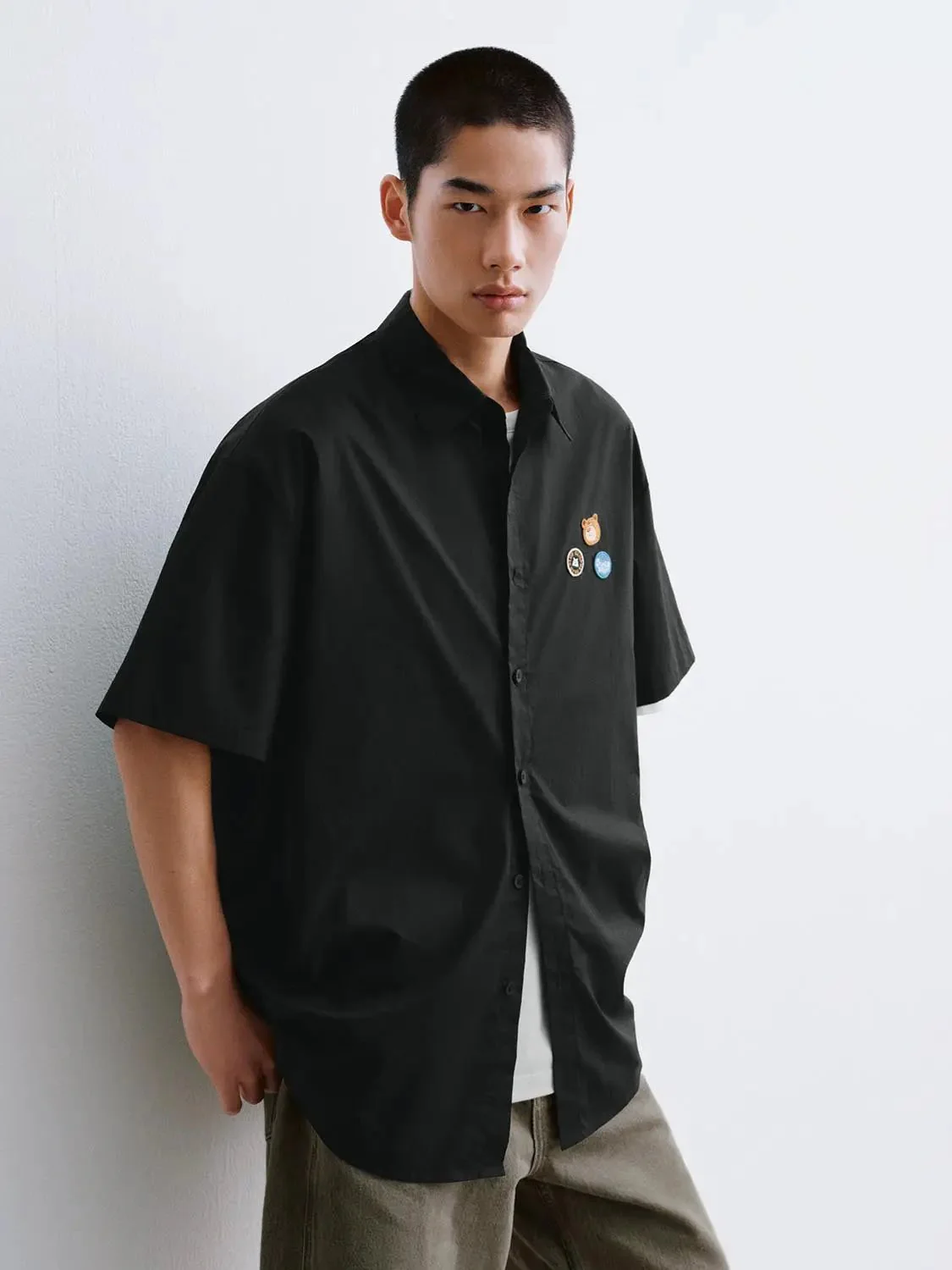 7189-embroidered-short-sleeve-t-shirts-1.webp Embroidered Short Sleeve T-Shirts