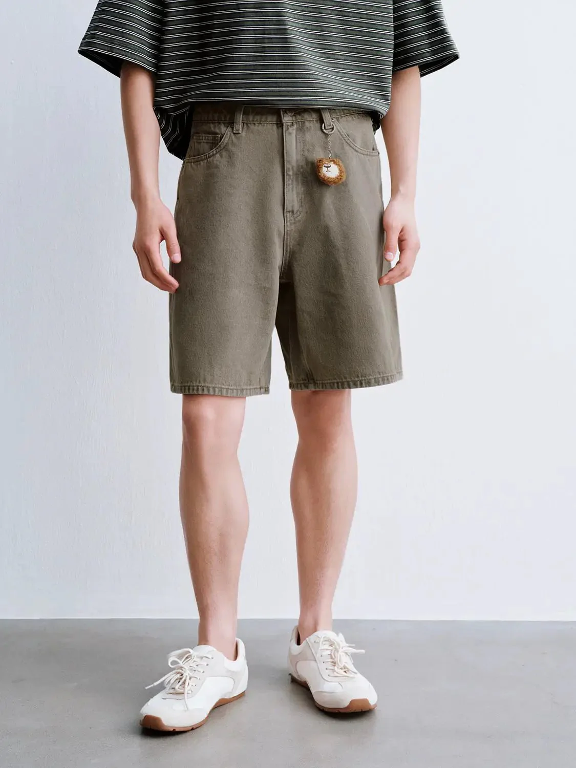 7199-washed-denim-shorts-9.webp Washed Denim Shorts