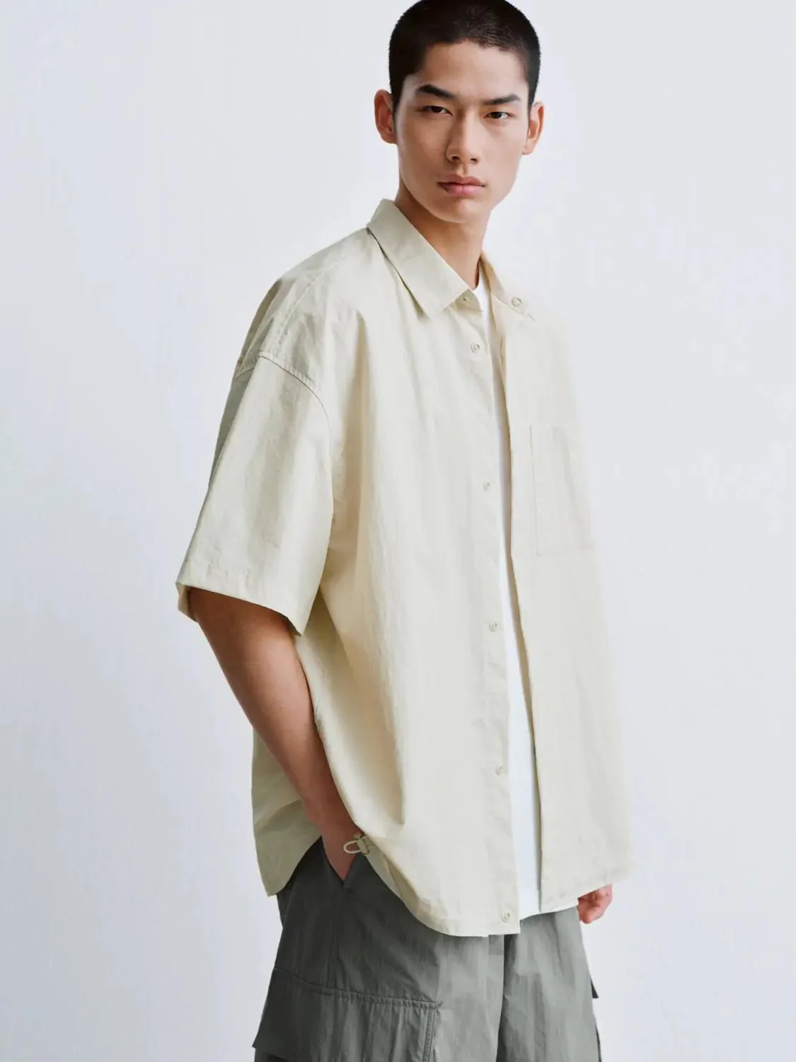7214-short-sleeve-shirts-2.webp Short Sleeve Shirts