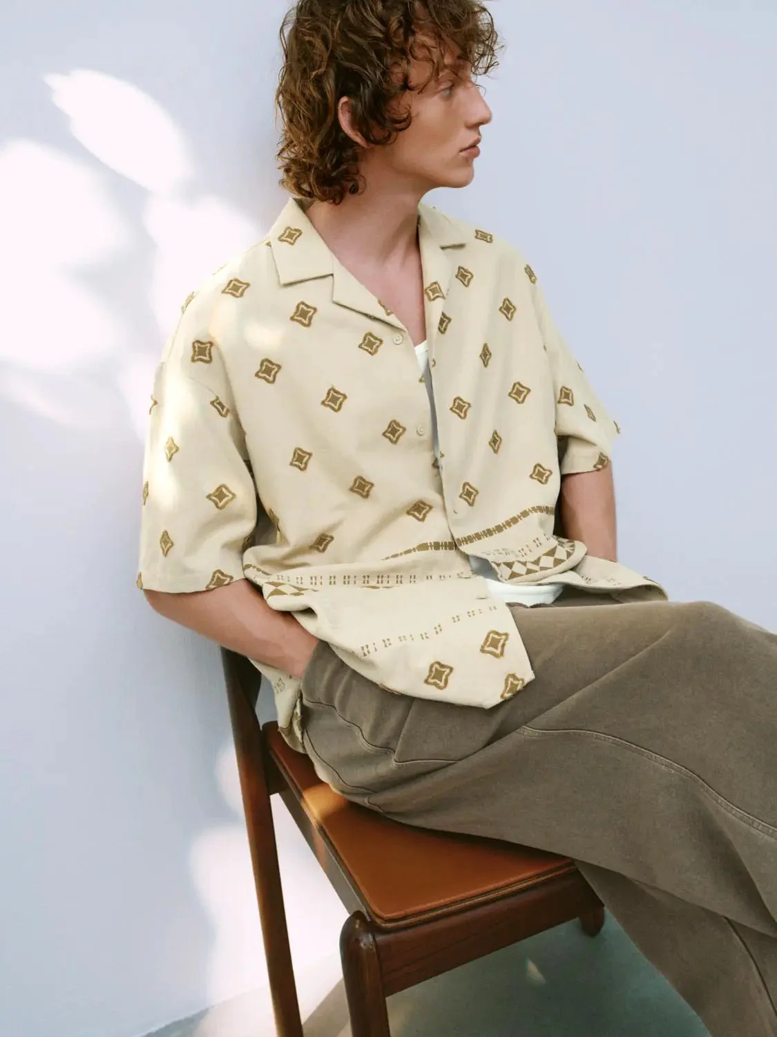 7296-printed-short-sleeve-shirts-3.webp Printed Short Sleeve Shirts